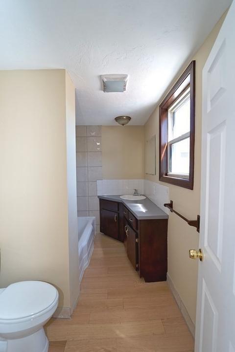418 Montaup St, Fall River, MA 02724 photo 14