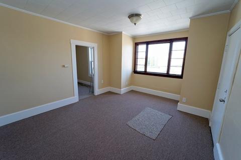 418 Montaup St, Fall River, MA 02724 photo 16
