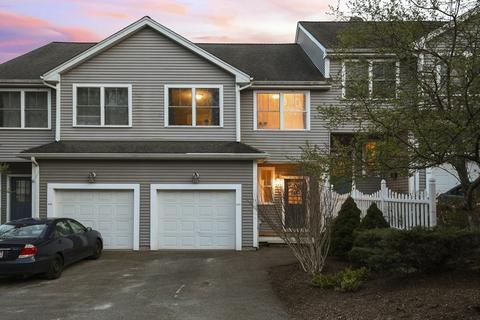 23 Johnson St # -b, Worcester, MA 01604 photo 2