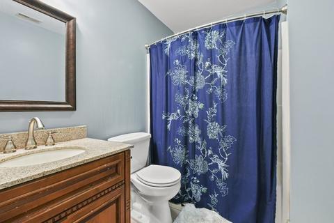 23 Johnson St # -b, Worcester, MA 01604 photo 24