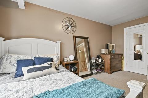 23 Johnson St # -b, Worcester, MA 01604 photo 26