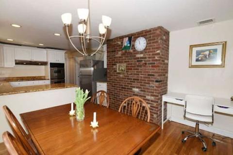 90 Dedham St, Dover, MA 02030 photo 5