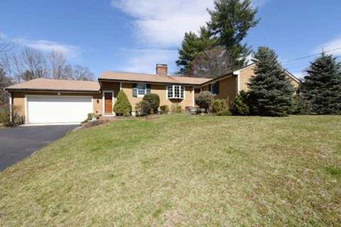 90 Dedham St, Dover, MA 02030 photo 2