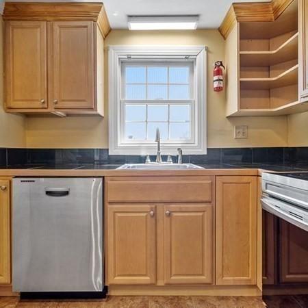9 Rowena St, Worcester, MA 01606 photo 24