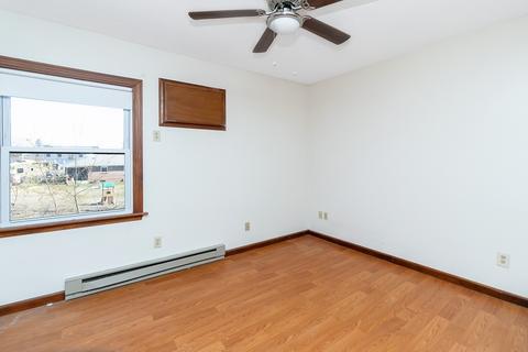 343 Chicopee St #6, Chicopee, MA 01013 photo 18