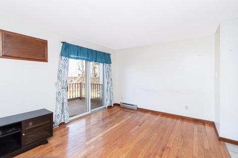 343 Chicopee St #6, Chicopee, MA 01013 photo 9