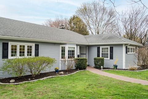 12 Old Middlesex Path, Arlington, MA 02474 photo 2