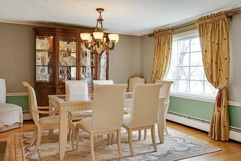 12 Old Middlesex Path, Arlington, MA 02474 photo 11