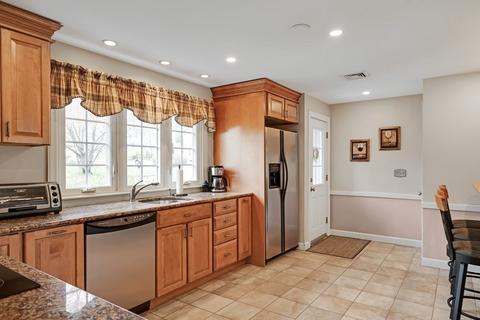 12 Old Middlesex Path, Arlington, MA 02474 photo 16