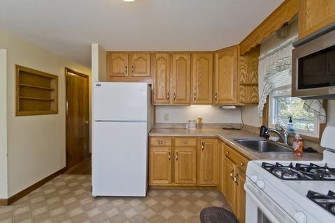 23 Simone Rd, Chicopee, MA 01013 photo 5