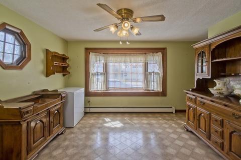 23 Simone Rd, Chicopee, MA 01013 photo 9