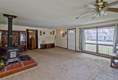 23 Simone Rd, Chicopee, MA 01013 photo 18