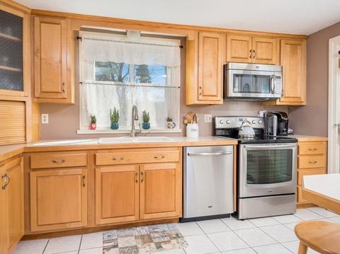 3 Esper Ave, Worcester, MA 01602 photo 7