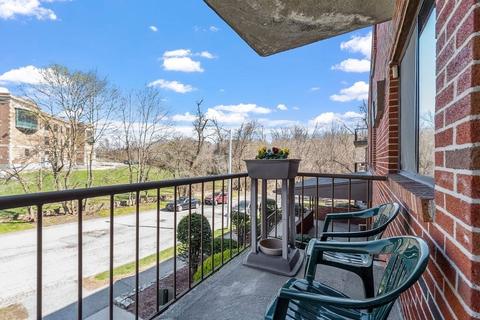 10 Rutledge St #2H, Worcester, MA 01604 photo 7