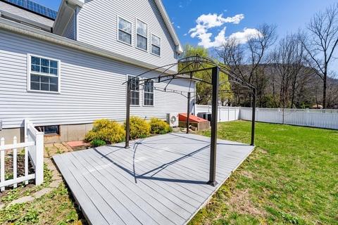 142 Holyoke St, Easthampton, MA 01027 photo 32