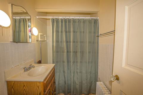 402 Goodwin St, Springfield, MA 01151 photo 20