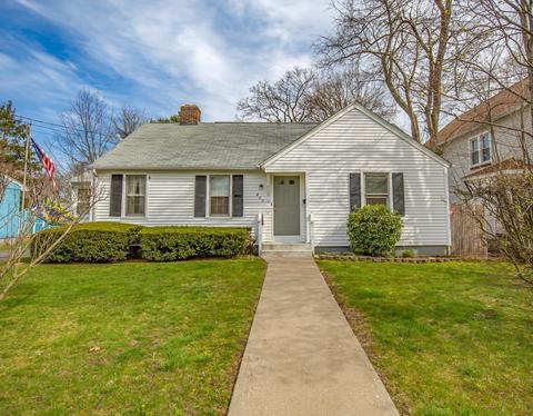 402 Goodwin St, Springfield, MA 01151 photo 2