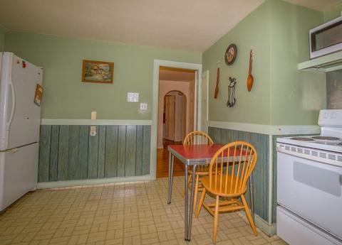 402 Goodwin St, Springfield, MA 01151 photo 7