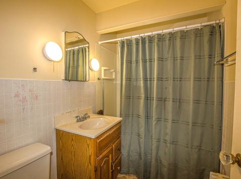 402 Goodwin St, Springfield, MA 01151 photo 19