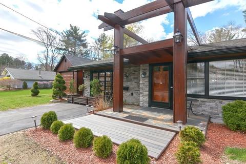 7 Scott Dr, Framingham, MA 01701 photo 4