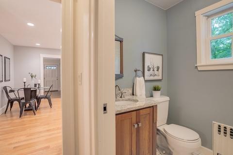 524 Pearl St, Reading, MA 01867 photo 12