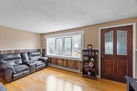 59 Greendale Ave, Worcester, MA 01606 photo 5
