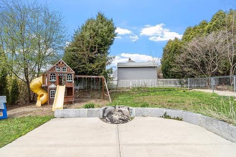 59 Greendale Ave, Worcester, MA 01606 photo 24