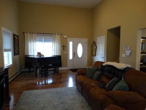 258 Brookside Dr, Gardner, MA 01440 photo 9
