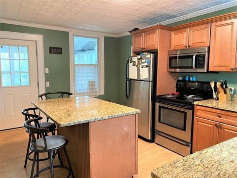 30 Church St, Ware, MA 01082 photo 10
