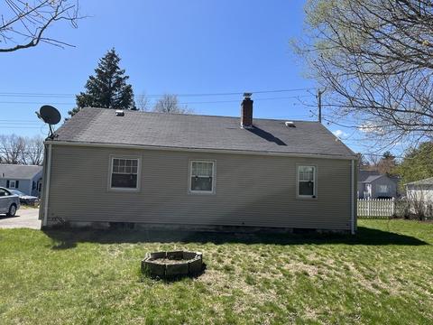 115 Denwall Dr, Springfield, MA 01119 photo 3