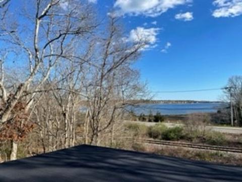 11 Mayflower Ave, Wareham, MA 02571 photo 4