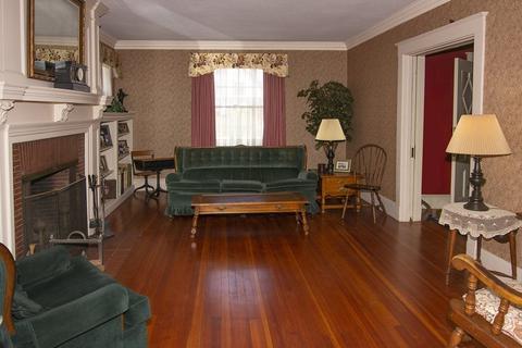 87 Maplewood Ter, Springfield, MA 01108 photo 6