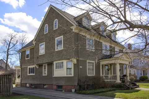 87 Maplewood Ter, Springfield, MA 01108 photo 2