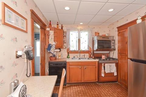 473 Madison St, Fall River, MA 02720 photo 16