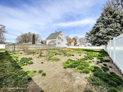 97 Rowland St, Springfield, MA 01107 photo 30