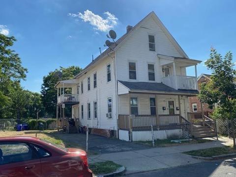 174-176 Massasoit St, Springfield, MA 01107 photo 2