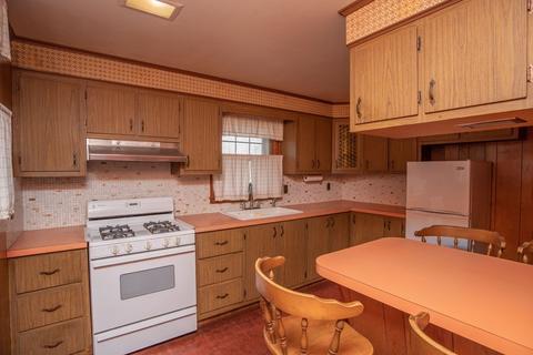 22 Eaton St, Fall River, MA 02723 photo 24