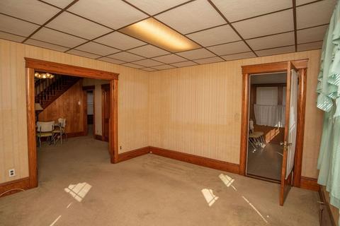 22 Eaton St, Fall River, MA 02723 photo 9
