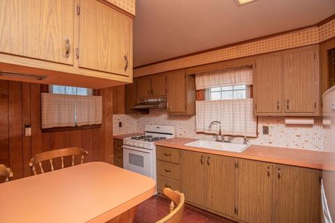 22 Eaton St, Fall River, MA 02723 photo 27
