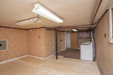 22 Eaton St, Fall River, MA 02723 photo 36