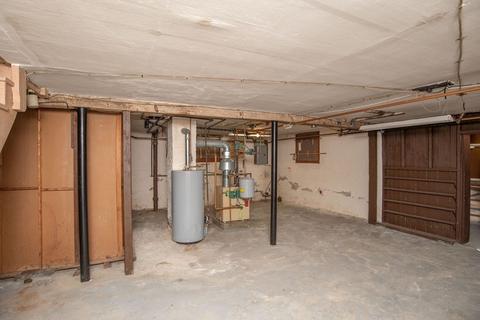 22 Eaton St, Fall River, MA 02723 photo 37