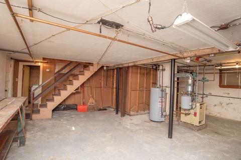 22 Eaton St, Fall River, MA 02723 photo 38