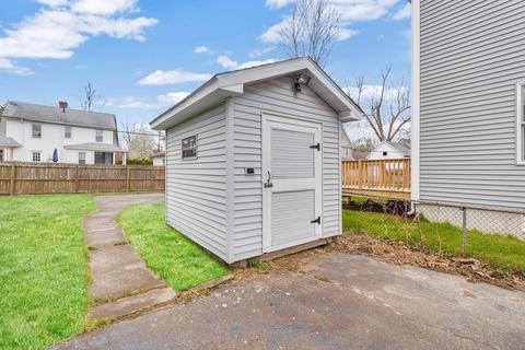 38 Howes St, Springfield, MA 01118 photo 28