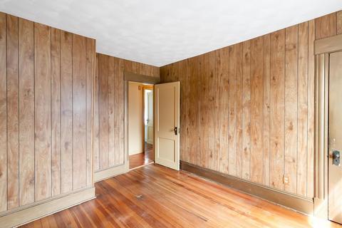 38 Howes St, Springfield, MA 01118 photo 19