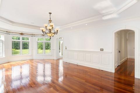 209 Dedham St, Dover, MA 02030 photo 10