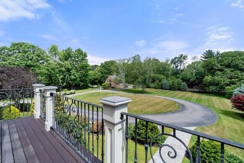 209 Dedham St, Dover, MA 02030 photo 4