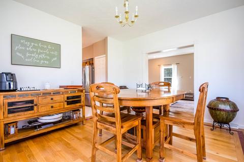 185 Ashumet Rd, Mashpee, MA 02649 photo 8