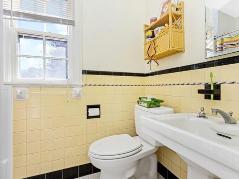 161 Willard Rd, Brookline, MA 02445 photo 13