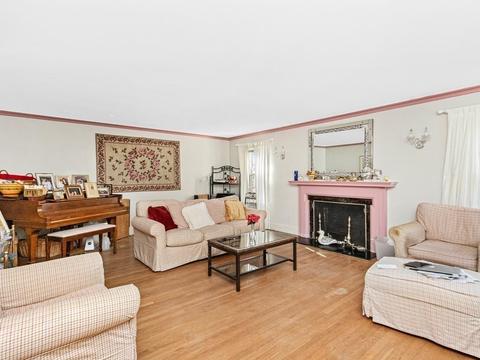161 Willard Rd, Brookline, MA 02445 photo 3