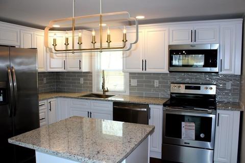 21 Crystal St, Webster, MA 01570 photo 5